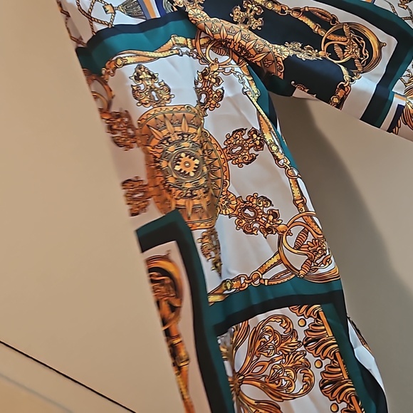 Womens multi color top - Picture 4 of 8